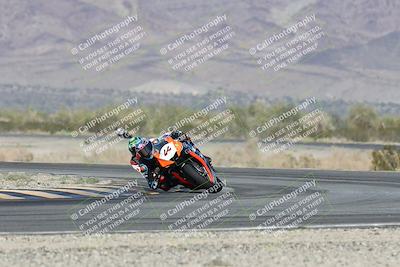 media/Nov-01-2025-CVMA (Sat) [[fc0f7531b8]]/Race 8-Supersport Middleweight/